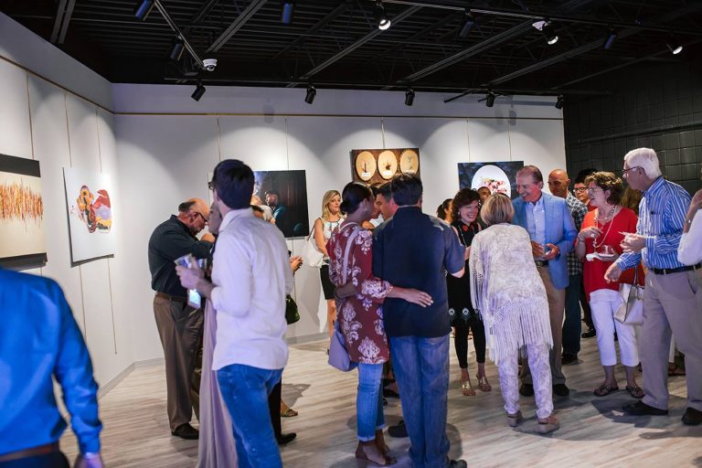 gallery Roberto people